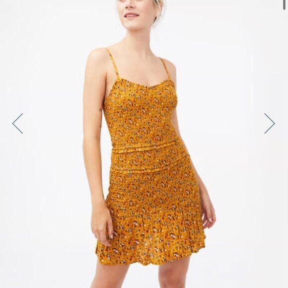 Aeropostale Dresses & Skirts - Aeropostale Mustard Floral Rushed Dress